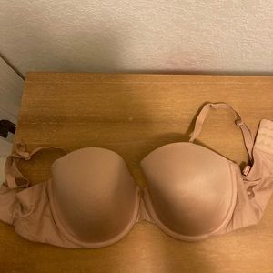 Lined strapless full coverage bra